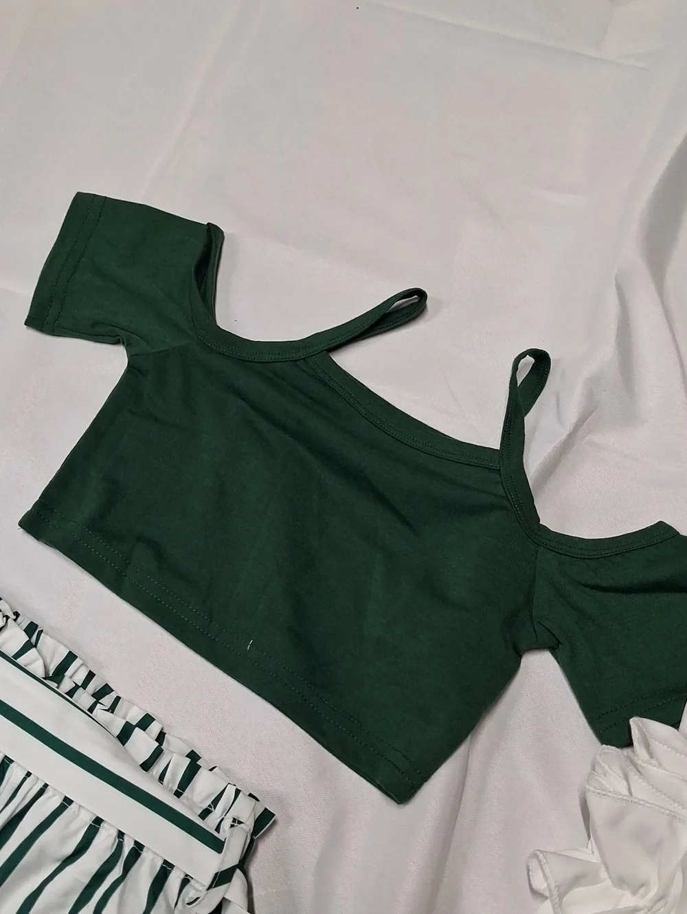 Girls 5T Green & White 2pc Short Set & Yellow & White Short Set